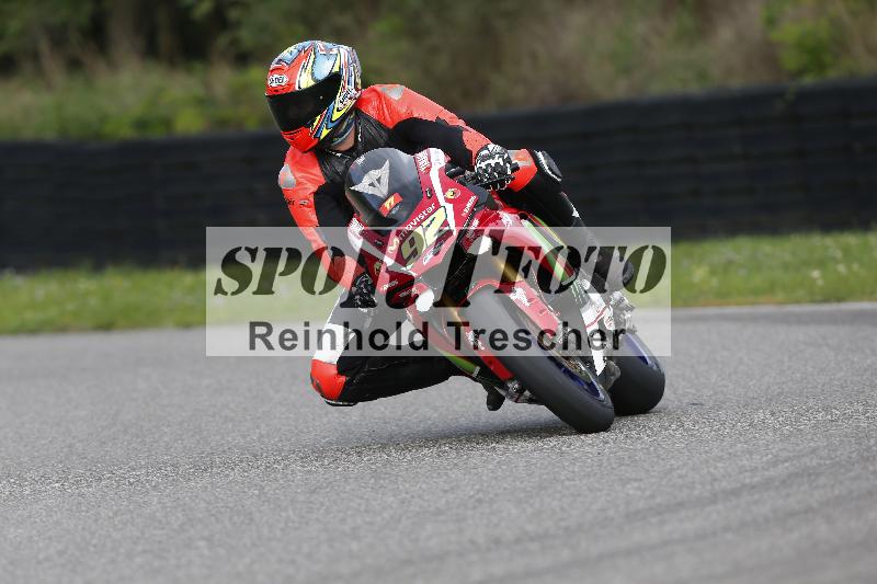 /Archiv-2025/53 16.09.2025 Track Day Domi Aegerter ADR/Gruppe rot/92